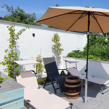 Am Schweriner Außensee * Schwerin (Mecklenburg-Vorpommern)